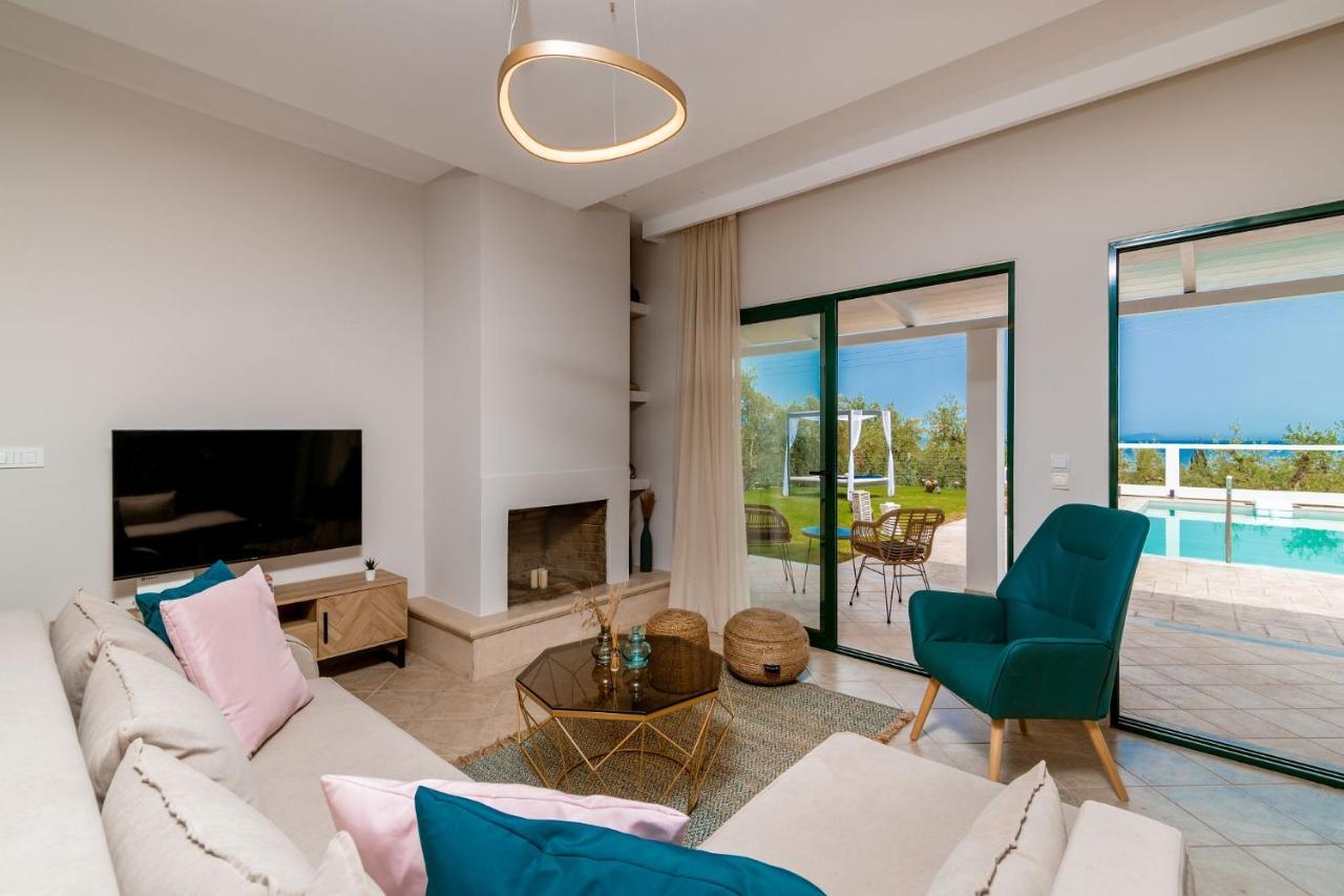 Farao Villa Kypseli ภายนอก รูปภาพ