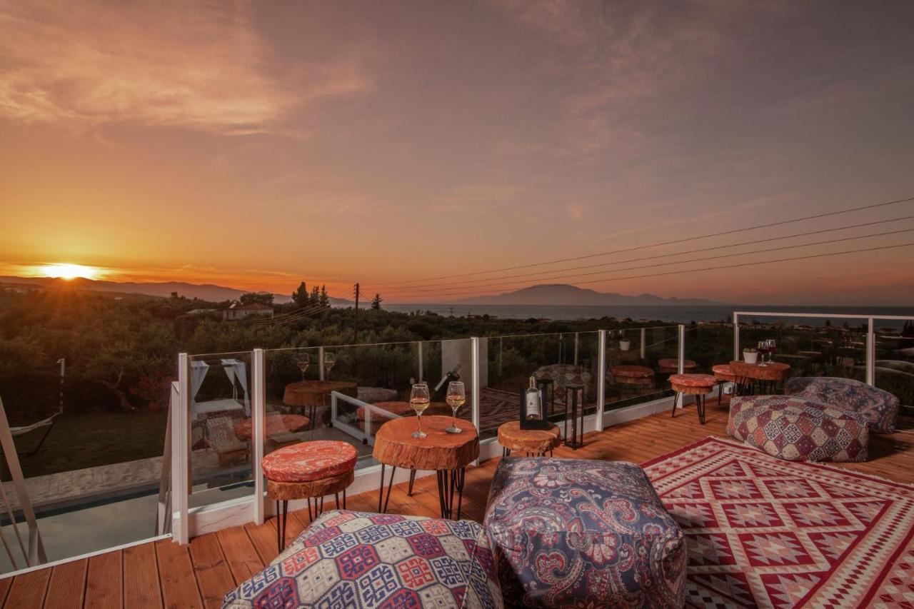 Farao Villa Kypseli ภายนอก รูปภาพ